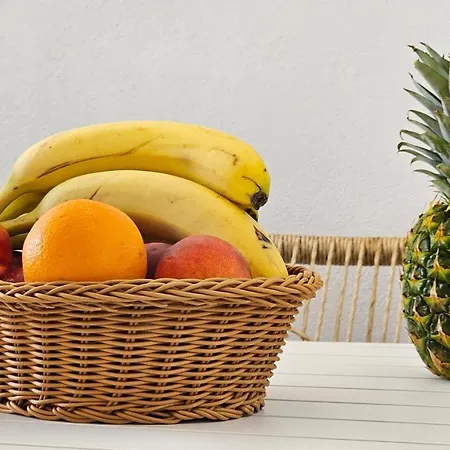 Polychronis Private Villa Pollonia