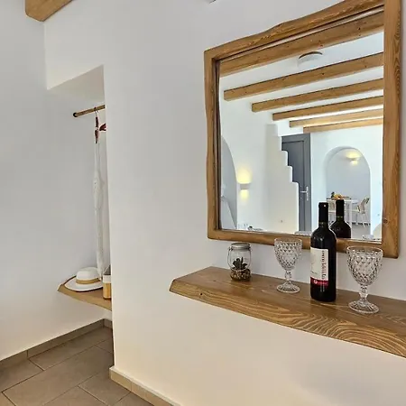 Polychronis Private Villa Pollonia