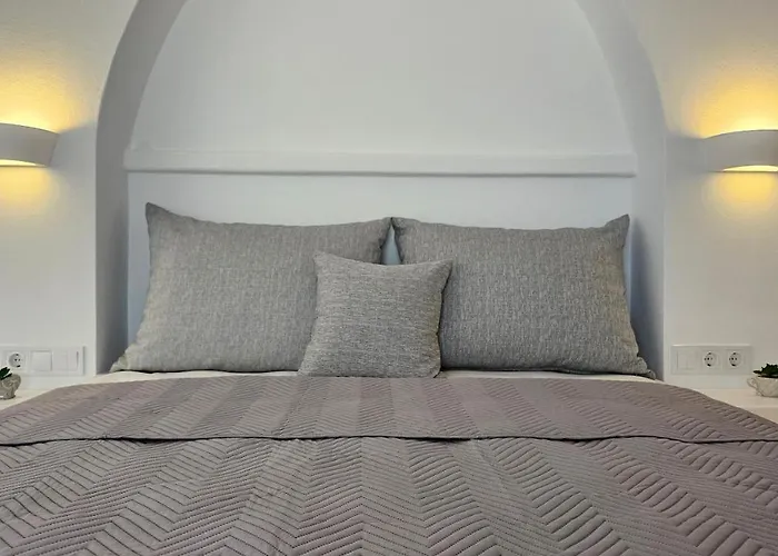 Polychronis Private * Поллония