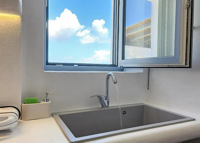 Polychronis Private Вилла Поллония